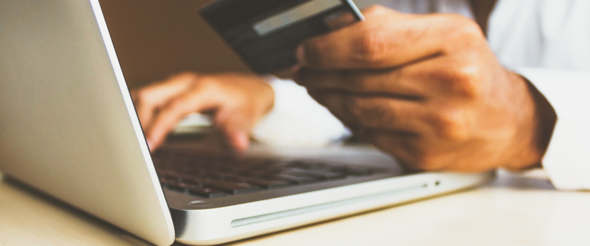 How to Choose the Right Payment Processing Solution for Your Business